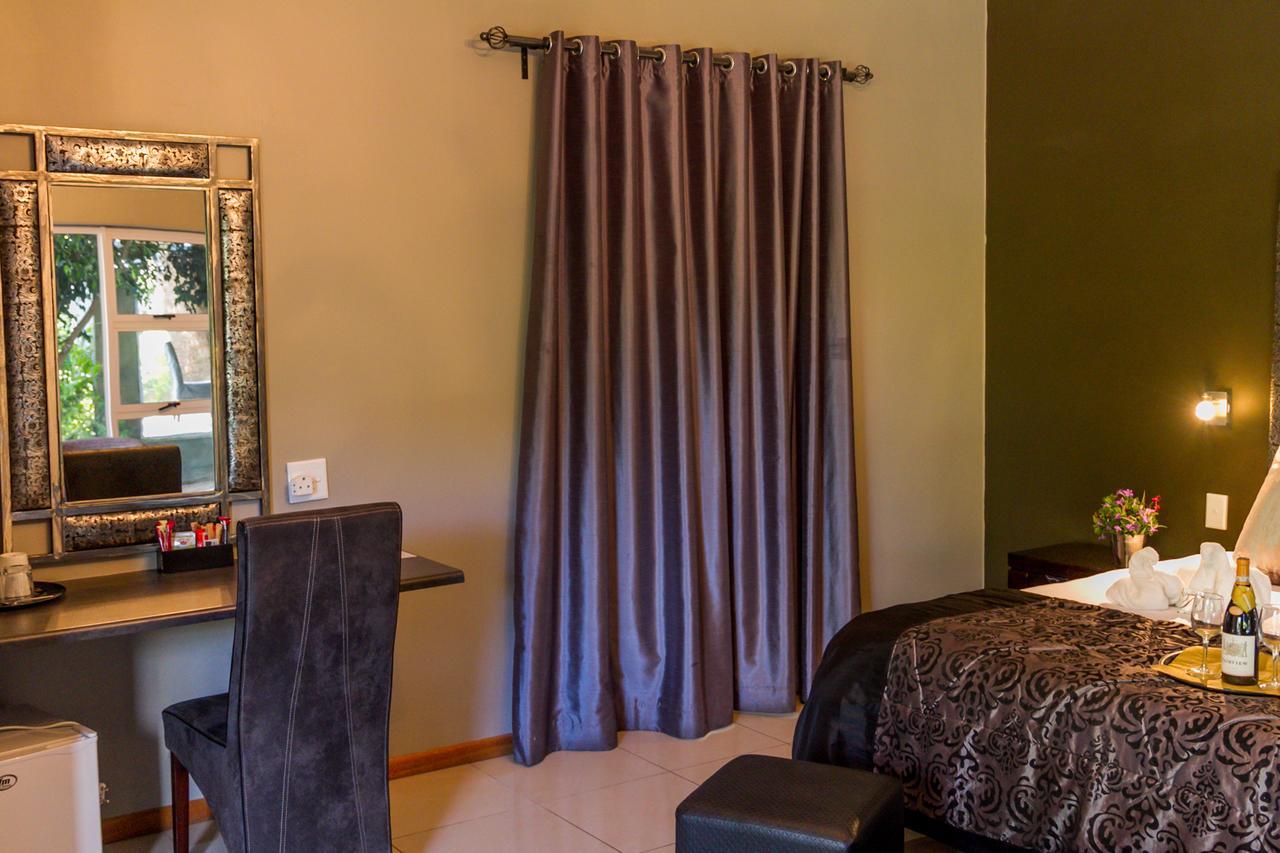 Village Boutique Hotel Otjiwarongo Luaran gambar